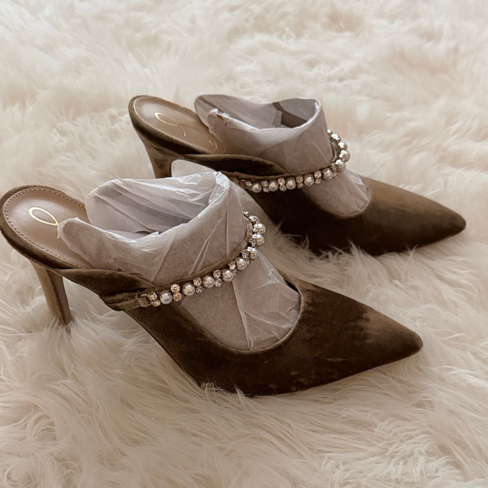 Sam Edelman Beige Heels with Rhinestone Accent